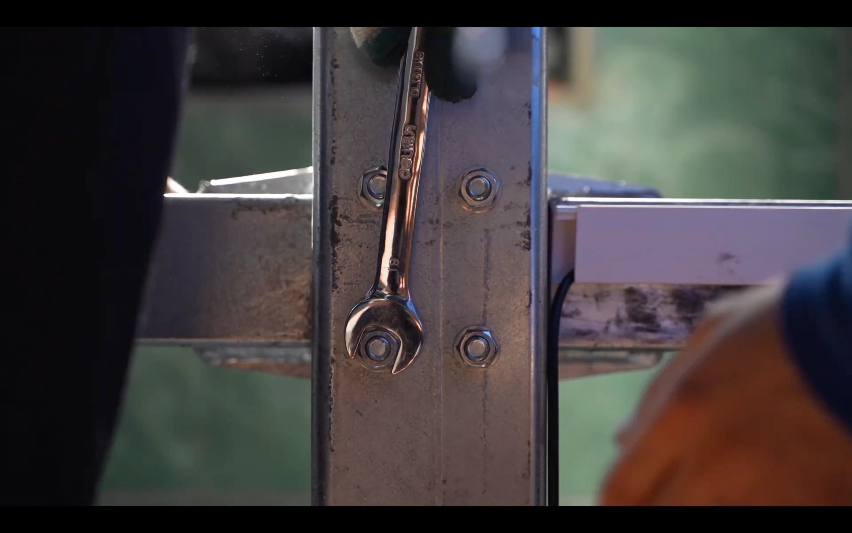 main background car wash image